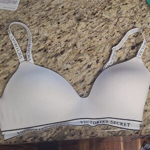 Victoria's Secret White Bra